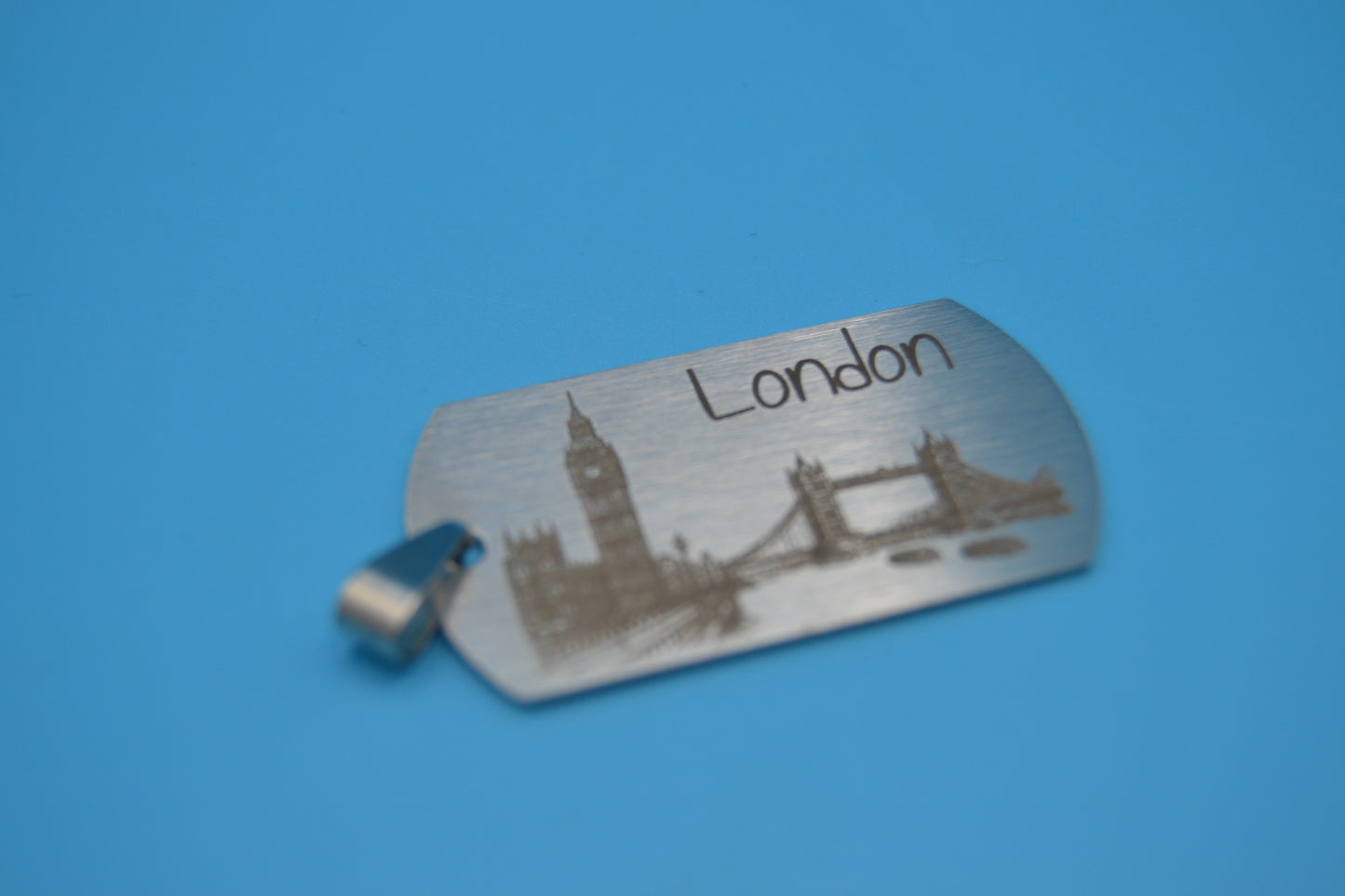 Kettenanhänger London Skyline – Edelstahl Silber