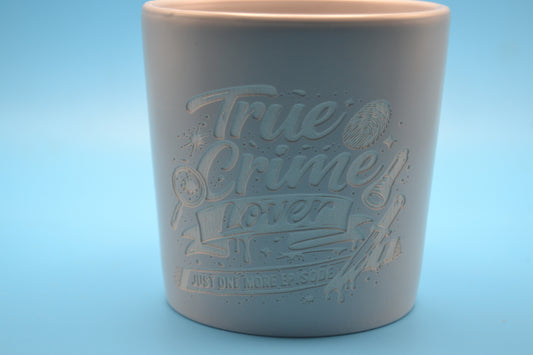 True Crime Lover – Tasse aus Steinzeug mit Lasergravur