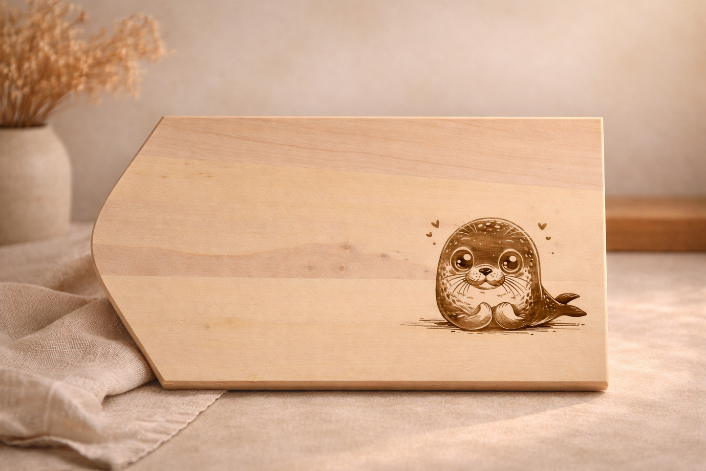 Personalisiertes Frühstücksbrett aus Lindenholz mit Gravur